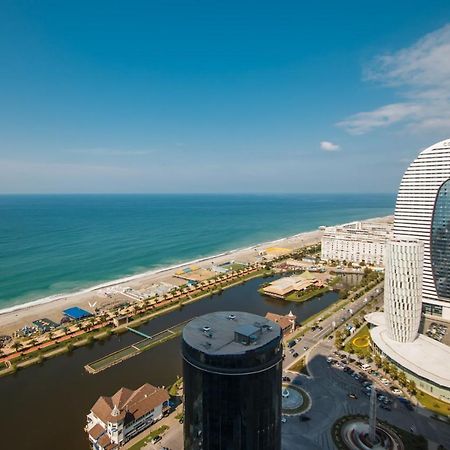 Premium Aparthotel With Sea View Батуми Экстерьер фото