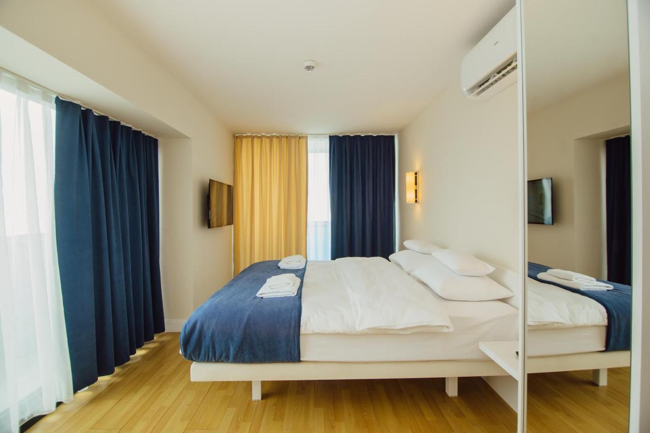 Premium Aparthotel With Sea View Батуми Экстерьер фото