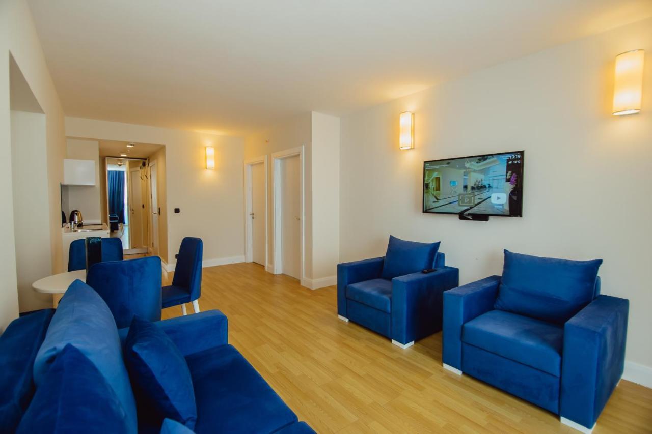 Premium Aparthotel With Sea View Батуми Экстерьер фото