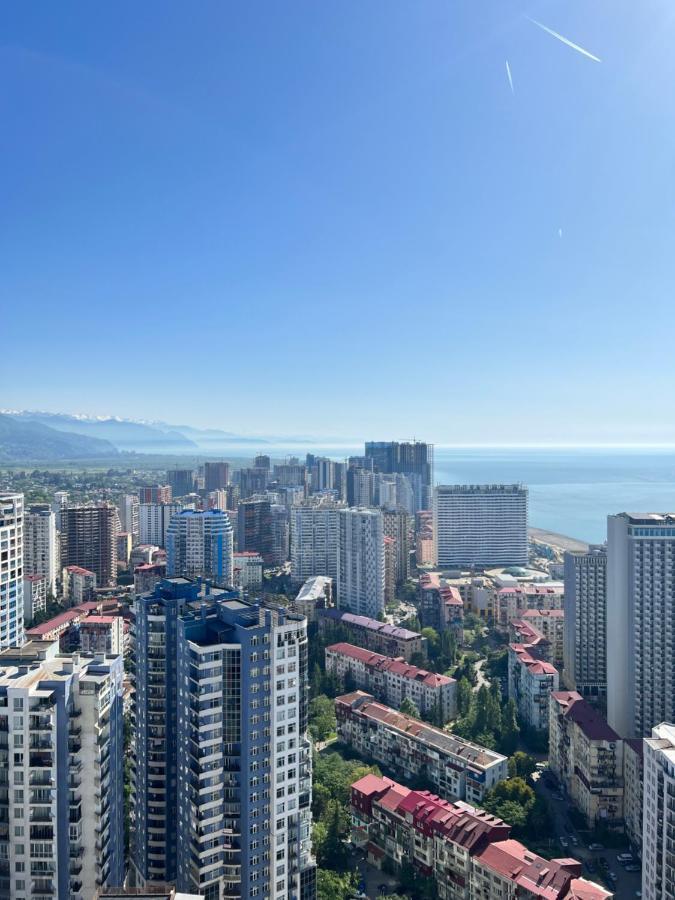 Premium Aparthotel With Sea View Батуми Экстерьер фото